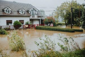 contractor injured home