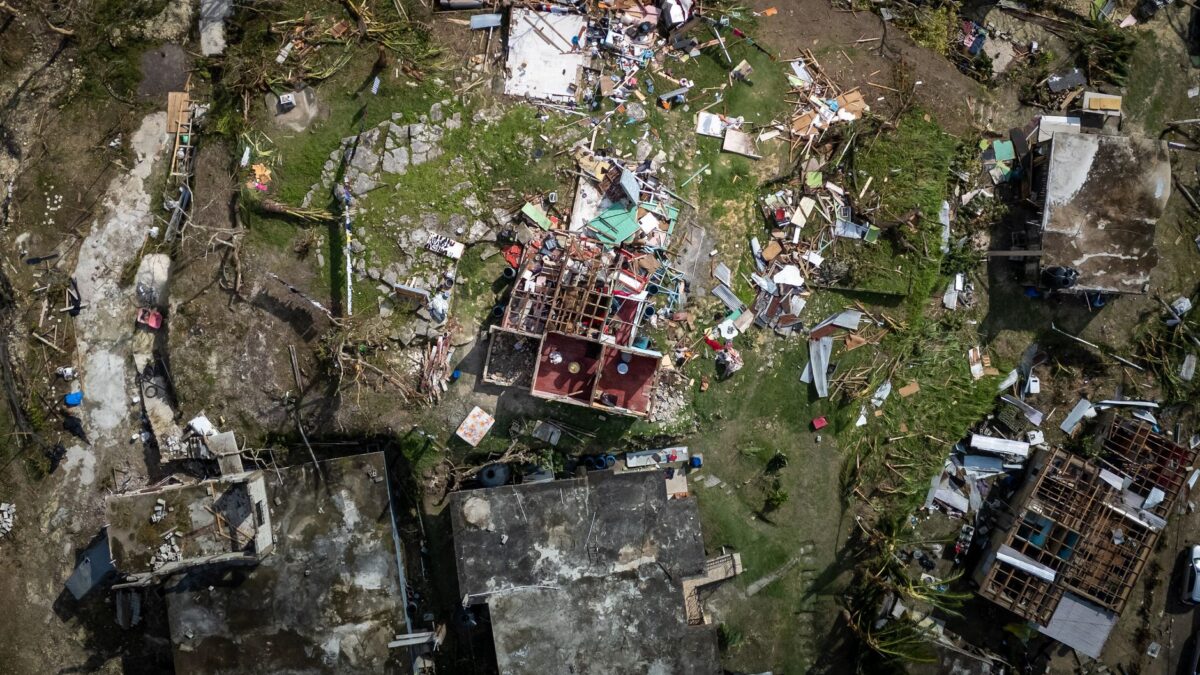 storm chaser contractor scams